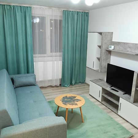 Apartament Hd2 Хунедоара Екстер'єр фото